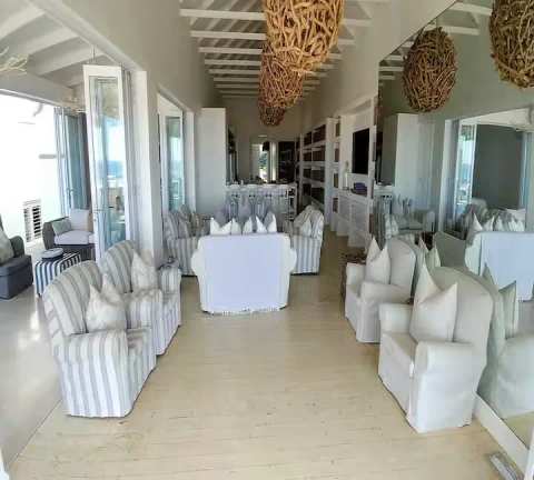 The White House - 65 Nkwazi Drive — photo 4