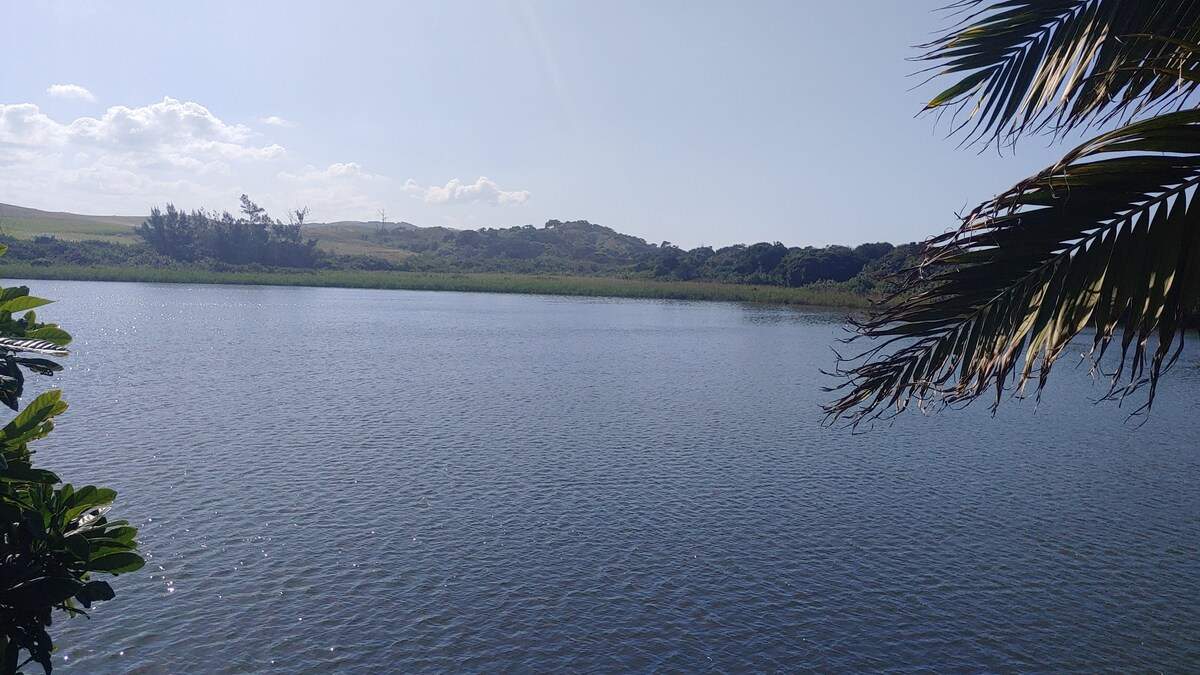 The Boat House — photo 1