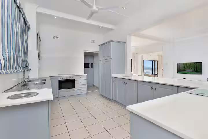 The Beach House — photo 17