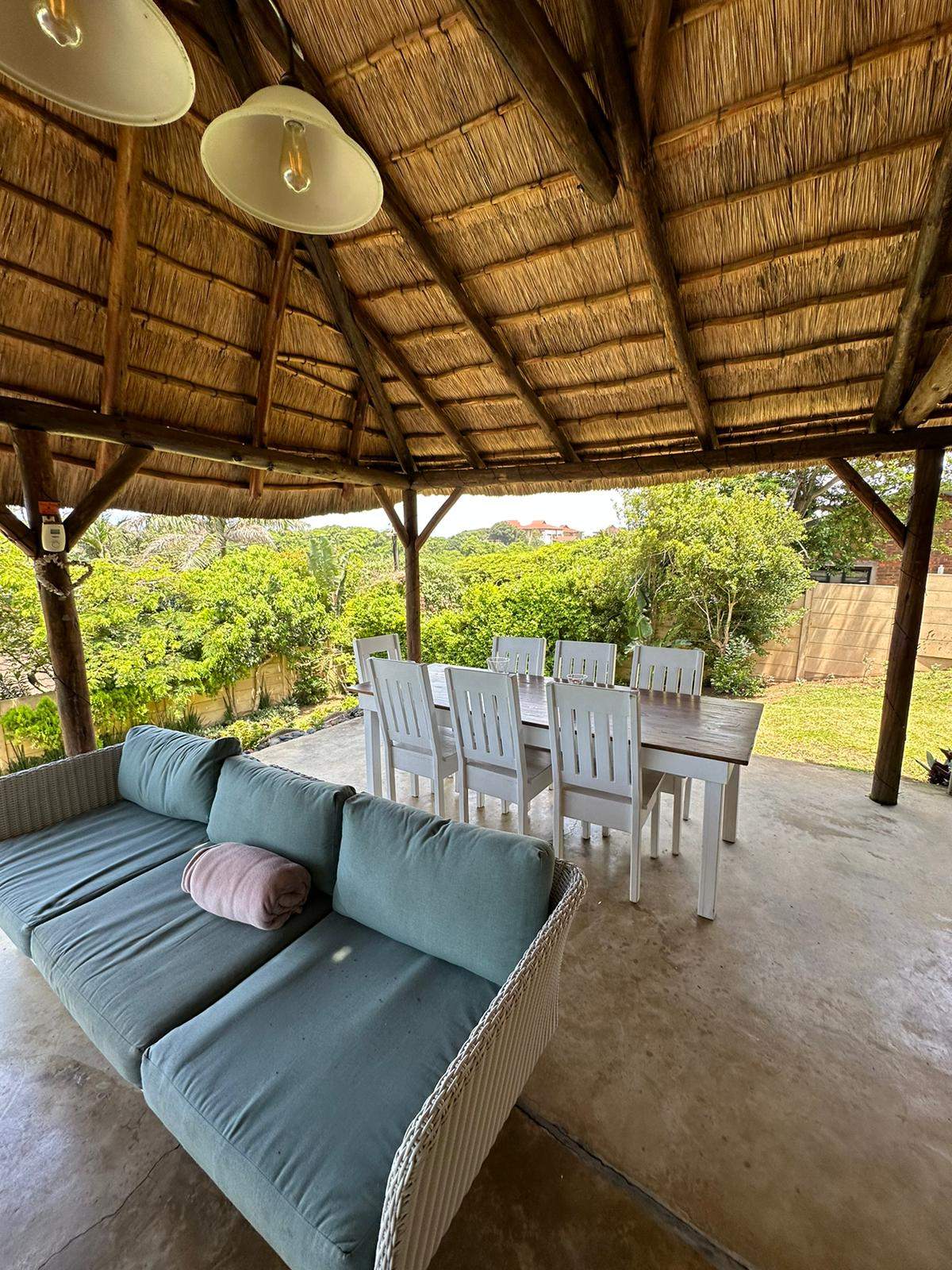 Zinkwazi Beach Bungalow — photo 9