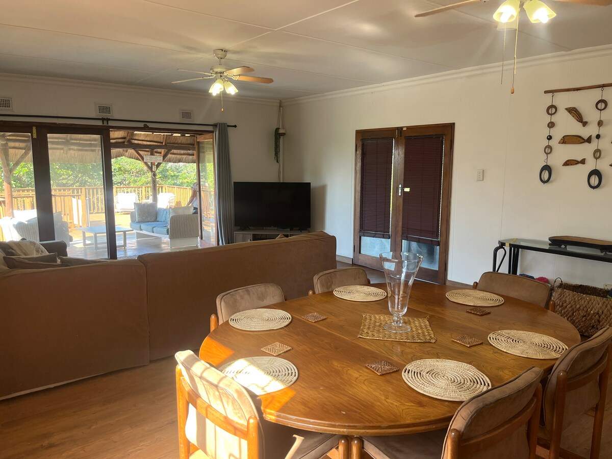 Zinkwazi Beach Bungalow — photo 10