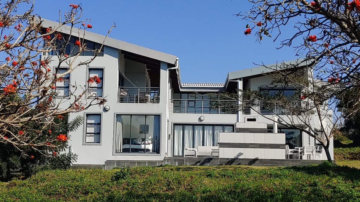 Ridge House — photo 1